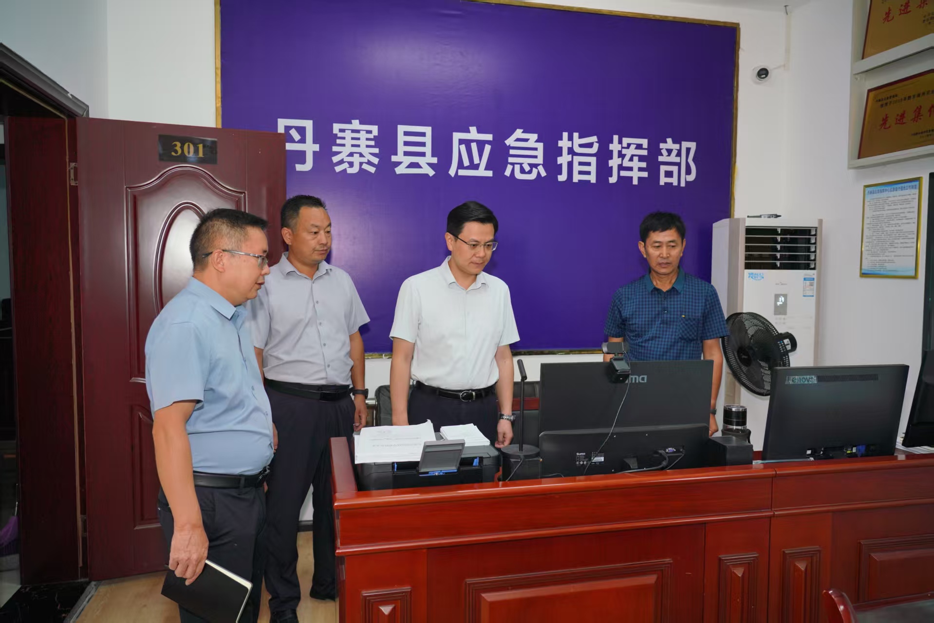 王永明督导检查国庆中秋假期应急值守和旅游服务保障等工作
